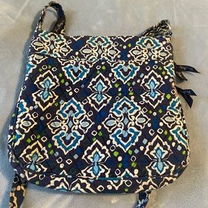 VERA BRADLEY WOMENS PURSE